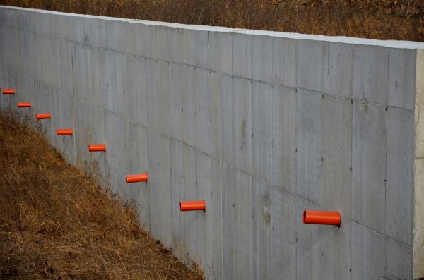 Concrete Wall Installation in Kent