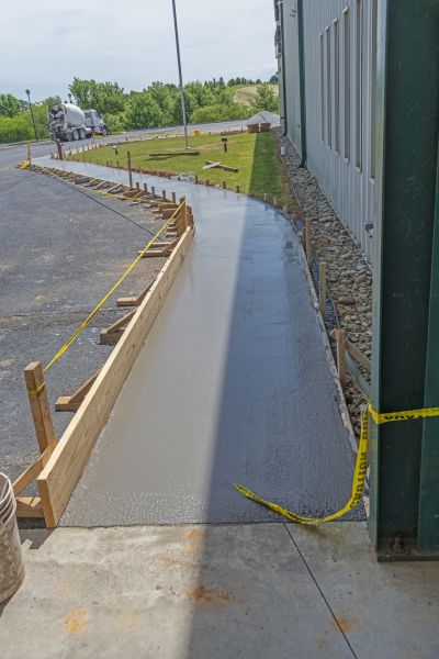 Concrete Sidewalk Paving in Kent
