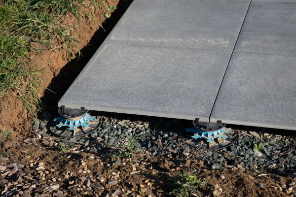 Sidewalk Slab Installation in Kent